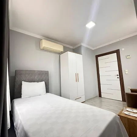 Aparthotel Renaissance *