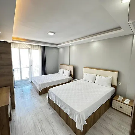 Aparthotel New *