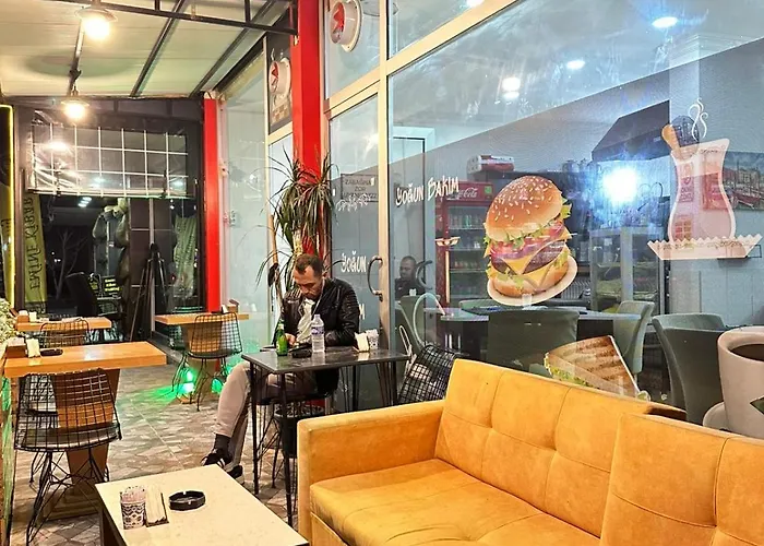 Aparthotel Bazalt 4*